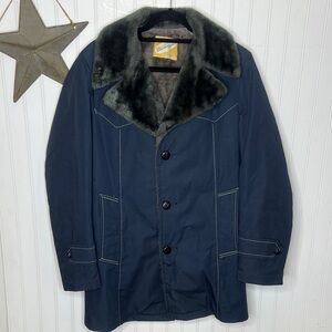 Stylish Vintage Dark Blue Jacket with Faux Fur Collar